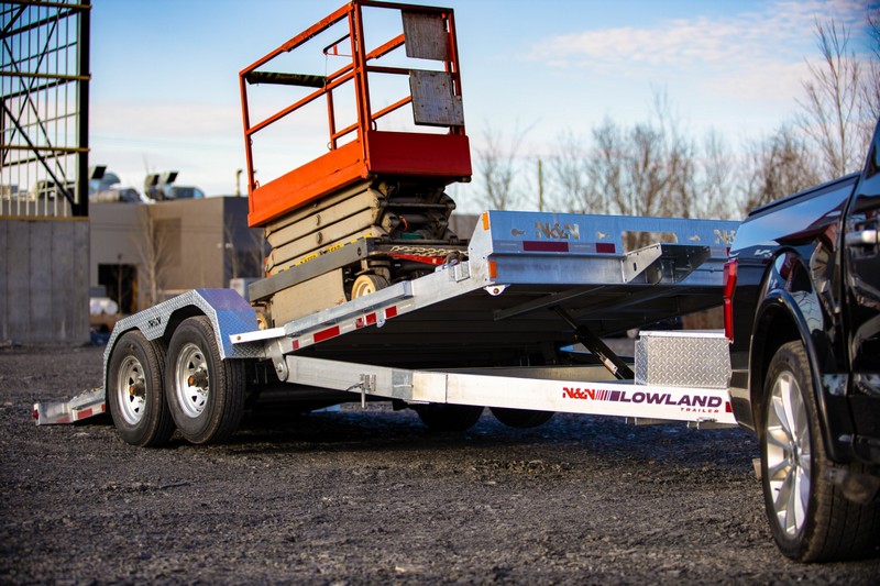 2026 N&N 80” x 20ft Lowland Full Tilt Trailer – 4in Drop, 2x7000lb Axles – Equipment Trailer, Flatbed – Galvanized