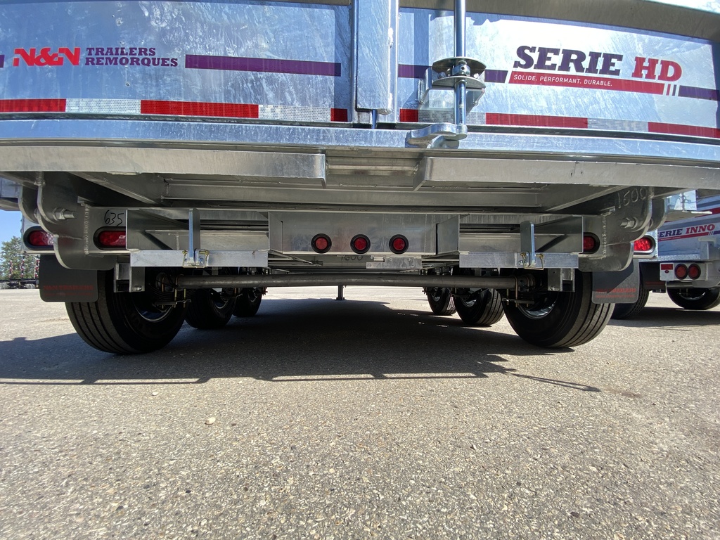 2026 N&N 7×16 HD Hydraulic Dump Trailers, 12K Hydraulic Front Jack, 3x7500lb Axles W/ Spare Mount – Galvanized – Winnipeg