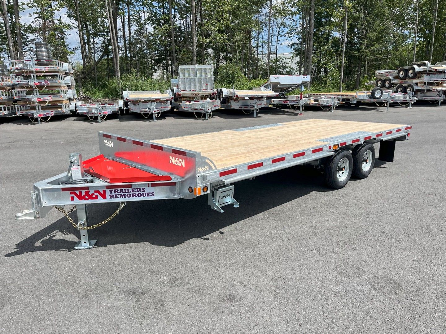 2026 N&N 102″ x 20 PACK HD Deckover Bumper Pull w/ 2×7 000lbs axles – 90″ ramps included – Galvanized