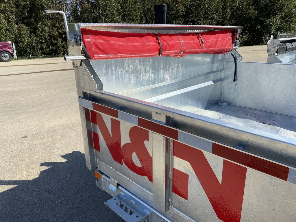 2026 7X16 HD Hydraulic Dump Trailer – 3x7500LB Axles w/ Spare Mount, Tarp Bar & 12K Front Hydraulic Jack – Galvanized
