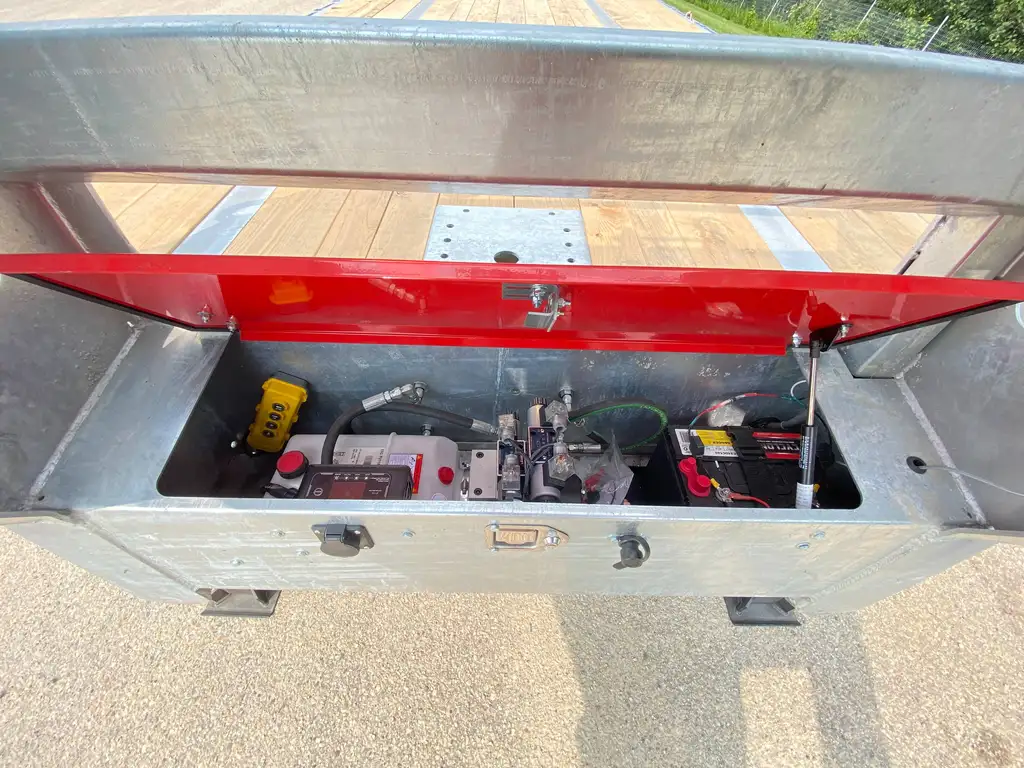 2027 N&N BUFFALO PREMIUM 35’+5′ GOOSENECK DECKOVER TRAILER HUTCH TYPE SUSPENSION– 3x 16,000 lbs AXLES ELEC/ OVER HYDRAULICS, DUAL-WHEEL, WITH HYDRAULICS JACKS & HYDRAULIC FLIP OVER RAMPS – GALVANIZED