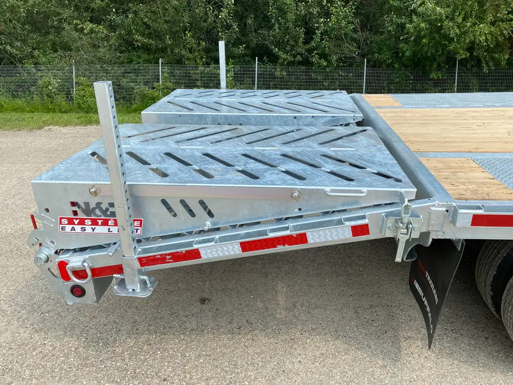 2027 N&N BUFFALO PREMIUM 35’+5′ GOOSENECK DECKOVER TRAILER HUTCH TYPE SUSPENSION– 3x 16,000 lbs AXLES ELEC/ OVER HYDRAULICS, DUAL-WHEEL, WITH HYDRAULICS JACKS & HYDRAULIC FLIP OVER RAMPS – GALVANIZED