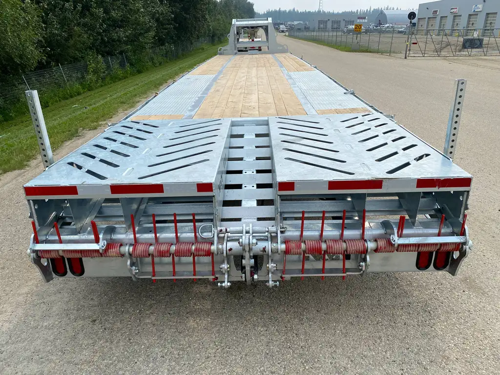 2027 N&N BUFFALO PREMIUM 35’+5′ GOOSENECK DECKOVER TRAILER HUTCH TYPE SUSPENSION– 3x 16,000 lbs AXLES ELEC/ OVER HYDRAULICS, DUAL-WHEEL, WITH HYDRAULICS JACKS & HYDRAULIC FLIP OVER RAMPS – GALVANIZED