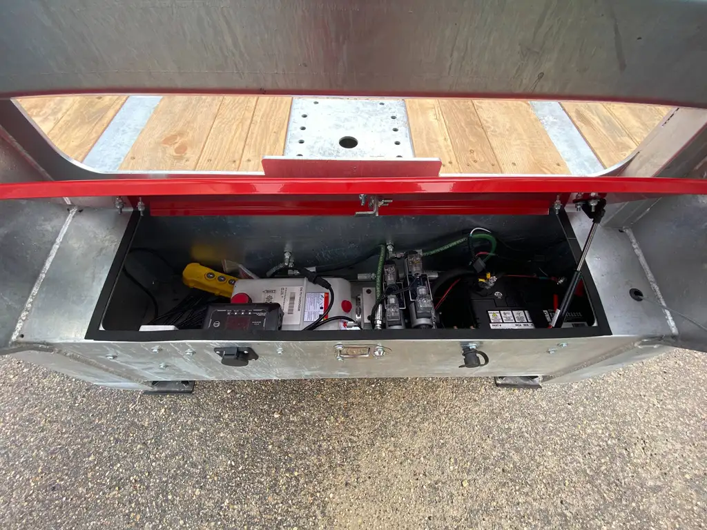 2026 BUFFALO PREMIUM 30’+5′ GOOSENECK DECKOVER TRAILER HUTCH TYPE SUSPENSION– 2x 16,000 lbs AXLES ELEC/ OVER HYDRAULICS, DUAL-WHEEL, WITH HYDRAULICS JACKS & HYDRAULIC FLIP OVER RAMPS – GALVANIZED – EDMONTON