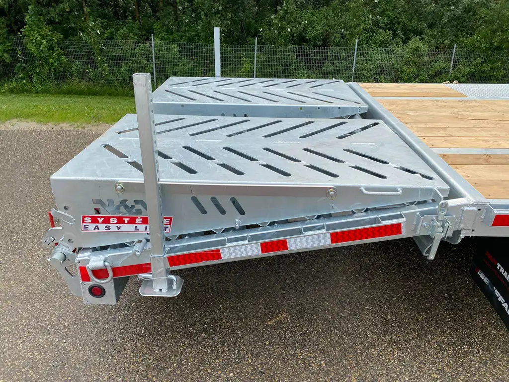 2026 BUFFALO PREMIUM 30’+5′ GOOSENECK DECKOVER TRAILER HUTCH TYPE SUSPENSION– 2x 16,000 lbs AXLES ELEC/ OVER HYDRAULICS, DUAL-WHEEL, WITH HYDRAULICS JACKS & HYDRAULIC FLIP OVER RAMPS – GALVANIZED – EDMONTON