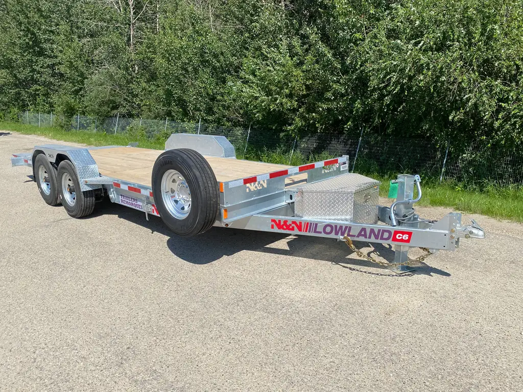 2027 N&N 7X20 LOWLAND C6 FULL HYDRAULIC TILT TRAILER – 4IN DROP 2X7000LBS AXLE – HYDRAULIC FRONT JACK – EQUIPMENT TRAILER, FLATBED – GALVANIZED – WINNIPEG